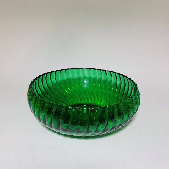 Anchor Hocking Forest Green Glass Candy Serving Bowl Swirl Pattern Vintage 6.5” - Picture 4 of 10